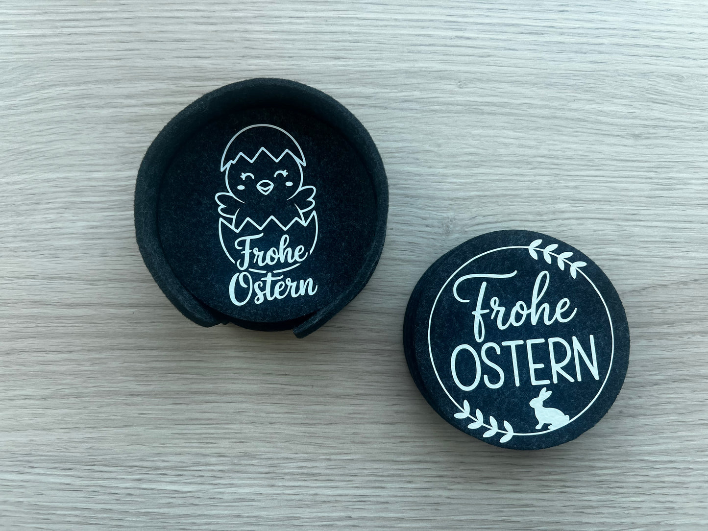 Filz-Untersetzer „Frohe Ostern“ – stilvolle Osterdeko für deinen Tisch 🐰
