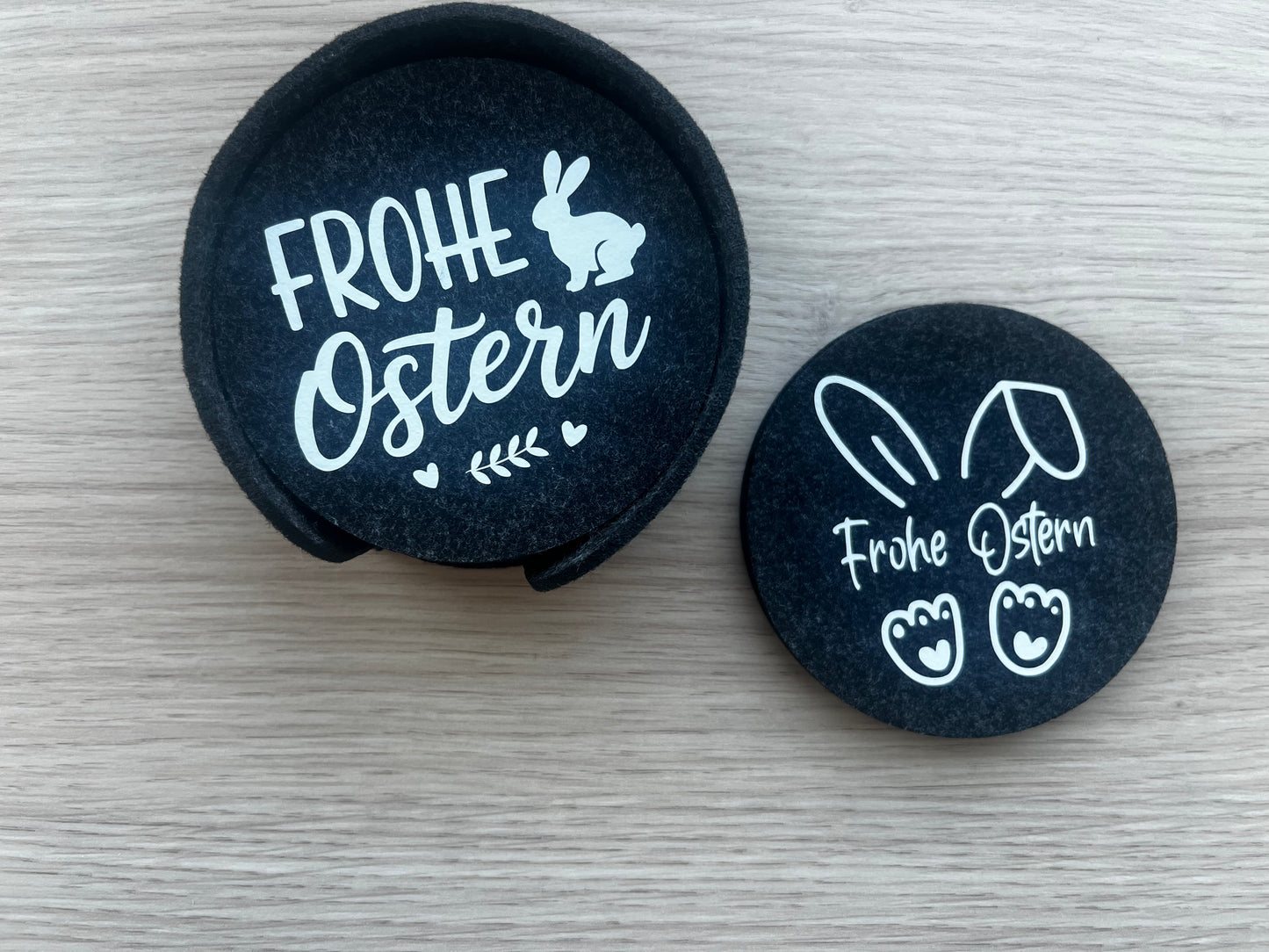 Filz-Untersetzer „Frohe Ostern“ – stilvolle Osterdeko für deinen Tisch 🐰