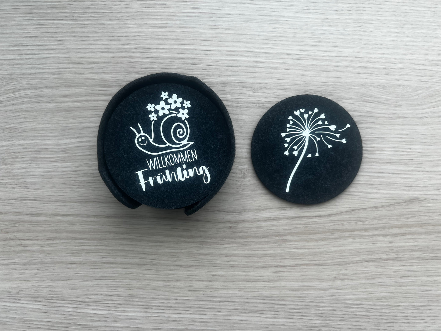 🌸 Frühlings-Untersetzer aus Filz – stilvoll & nachhaltig